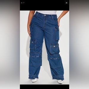 Fashion nova cargo pants. Size 16